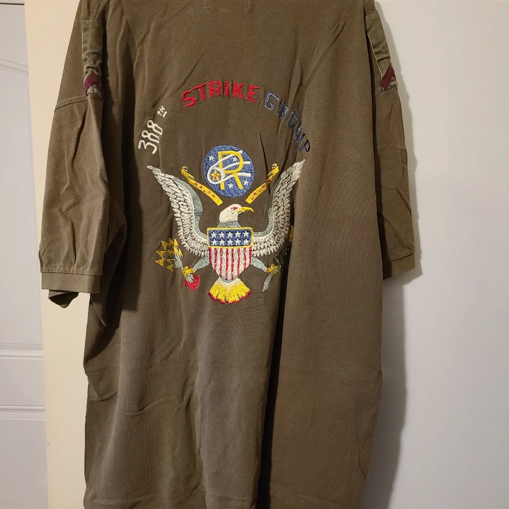 Shirt - Picture 2 of 2